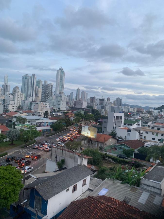 Encantos Dos Mares - Apartamento 5 - Balneário Camboriú Екстериор снимка